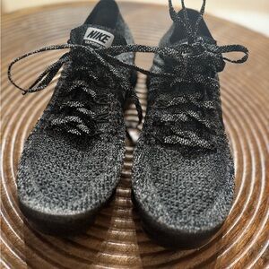 Nike Vapours -Women's Gray and Black Sneakers